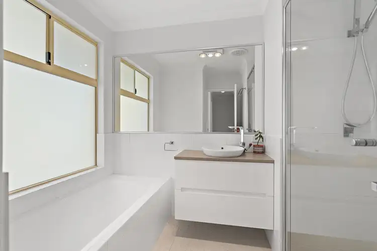 Fifth view of Homely villa listing, 4/73 Colin Road, Scarborough WA 6019