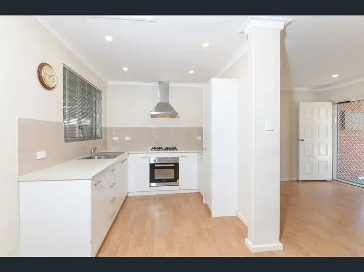 27 Nelligan Avenue, Girrawheen WA 6064