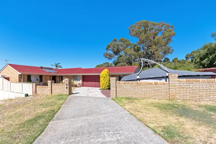 8 Tarbet Court, Hamersley WA 6022