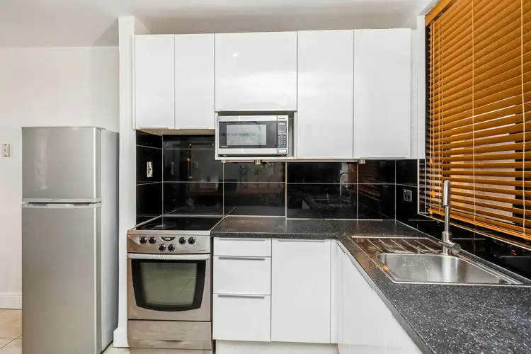 Sixth view of Homely unit listing, 5B/62 Great Eastern Highway, Rivervale WA 6103