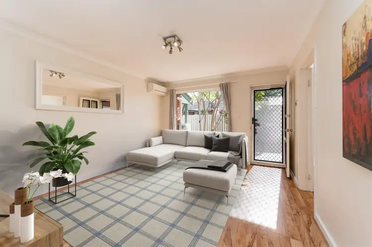 Main view of Homely unit listing, 2/12 Elizabeth Street, Maylands WA 6051