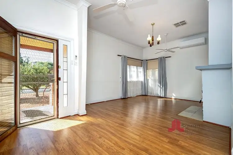 Sixth view of Homely house listing, 9 Gladstone Crescent, Collie WA 6225