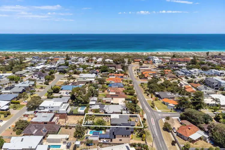 51 Ventnor Street, Scarborough WA 6019