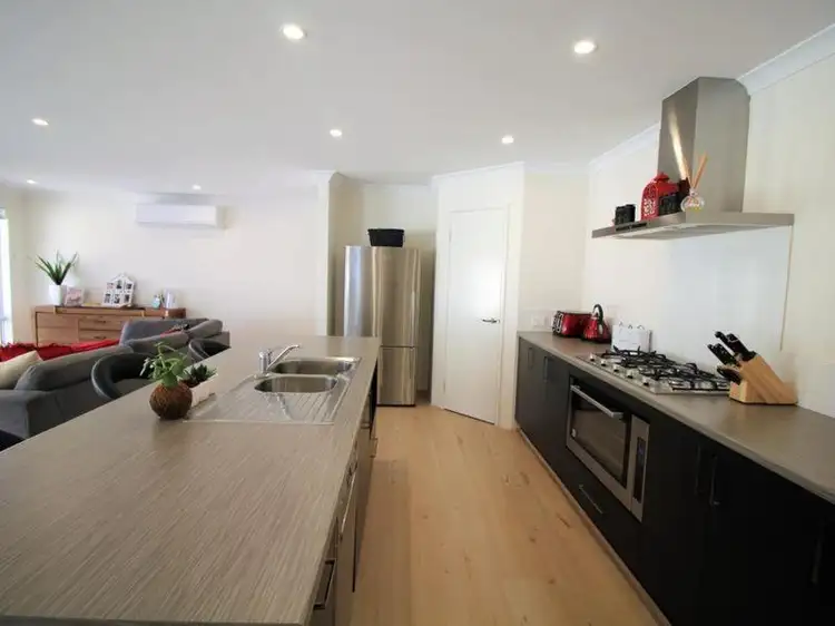 19 Honeydew Trail
