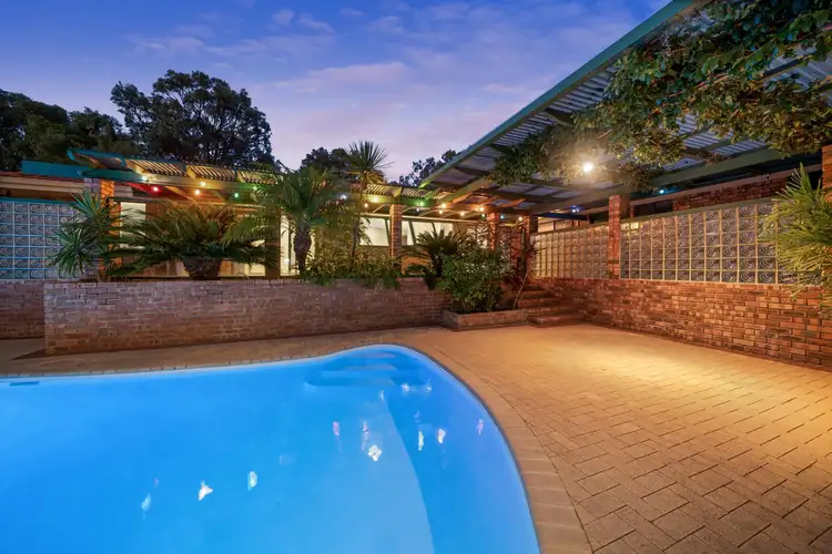 35 Poynter Drive, Duncraig WA 6023