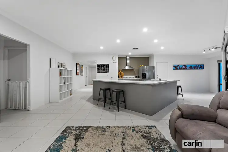 Fifth view of Homely house listing, 212 Runnymede Gate, Leda WA 6170