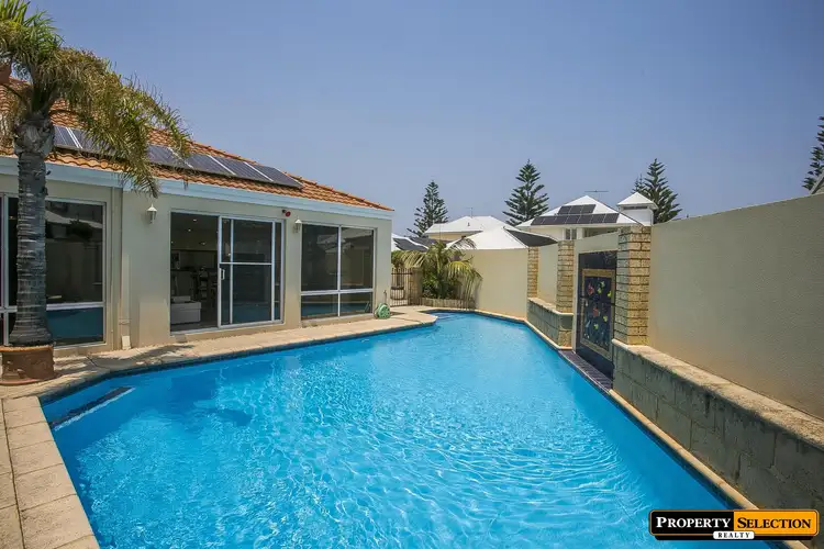 5 Antigua Road, Hillarys WA 6025