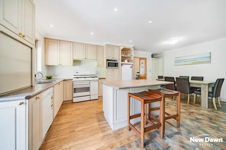 1 Harcourt Place, Bellevue WA 6056