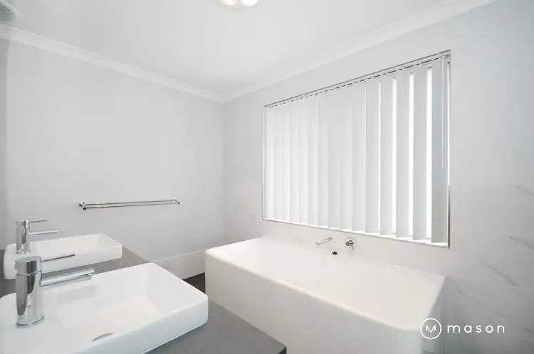Sixth view of Homely house listing, 7 Grevillea Way, Yakamia WA 6330
