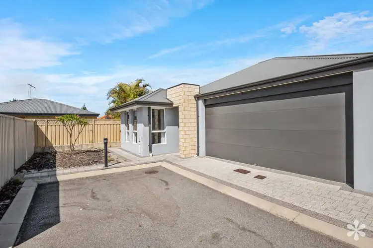 8/36 Wialki Lane, Canning Vale WA 6155