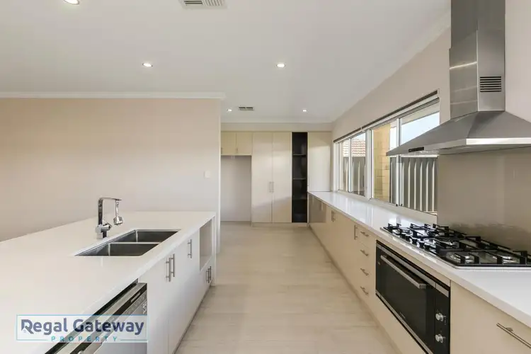 Fifth view of Homely house listing, 4 Menner Way, Piara Waters WA 6112