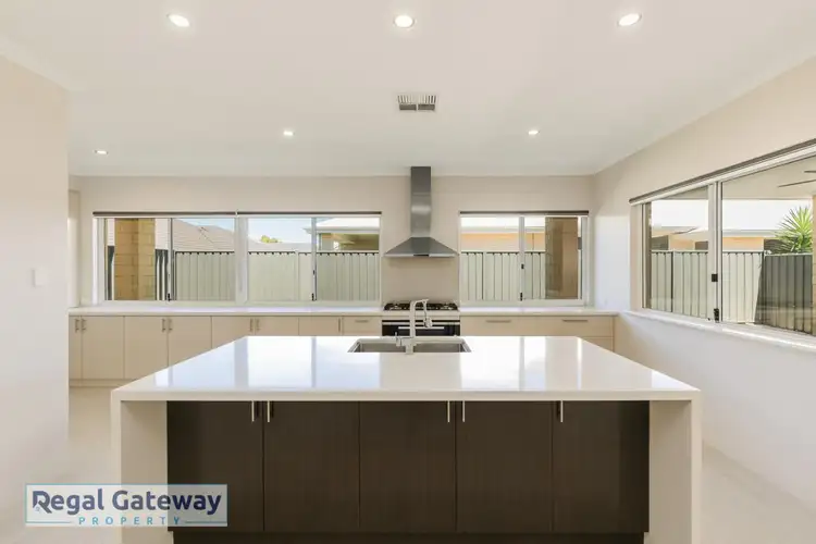 Sixth view of Homely house listing, 4 Menner Way, Piara Waters WA 6112