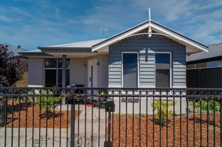 7 Biche Lane, Success WA 6164