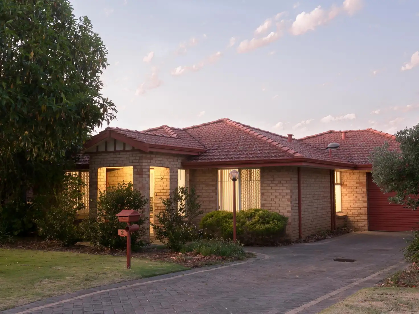 Main view of Homely house listing, 2/7 Lester Drive, Thornlie WA 6108