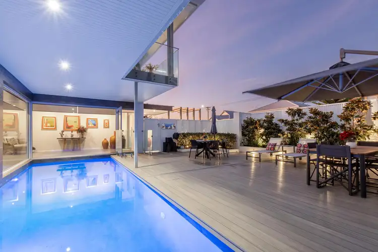 22 Margaret Street, Watermans Bay WA 6020