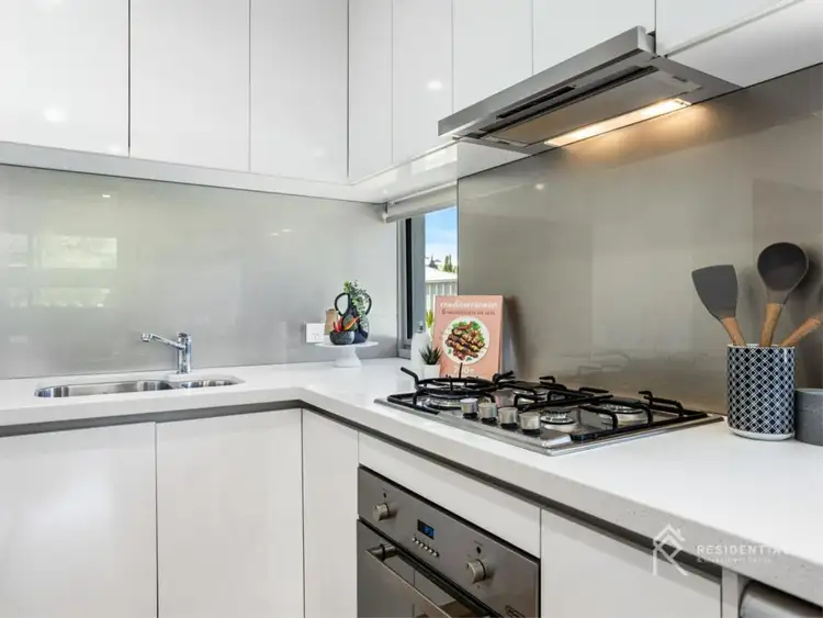 Fourth view of Homely apartment listing, 1/6 Park Way, Innaloo WA 6018
