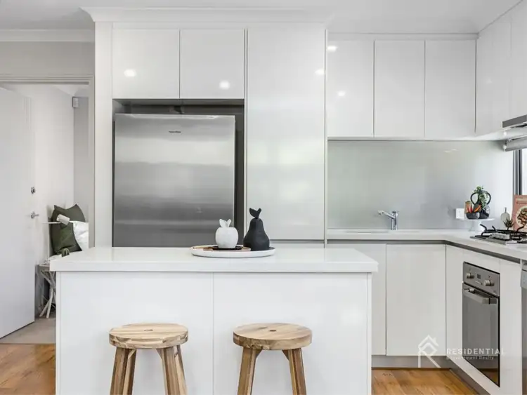 Sixth view of Homely apartment listing, 1/6 Park Way, Innaloo WA 6018