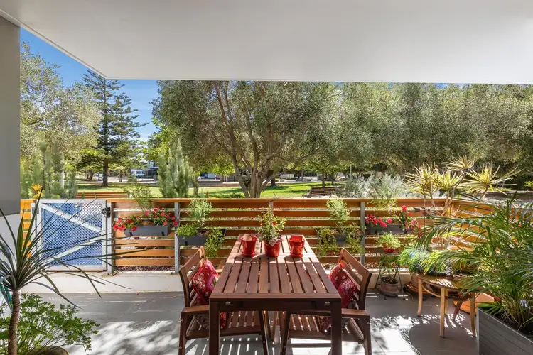 13/34 Shoalwater Street, North Coogee WA 6163