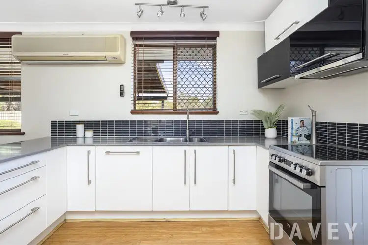 Second view of Homely house listing, 16 Delaware Place, Kallaroo WA 6025