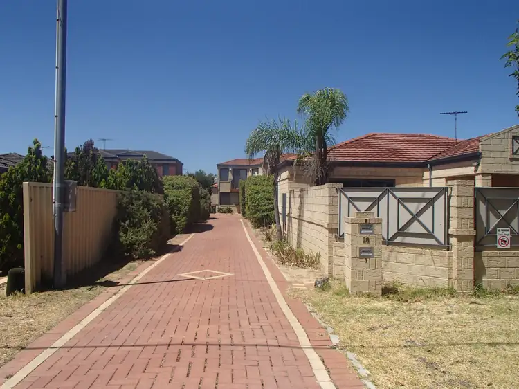 2/28 Daley Street, Yokine WA 6060