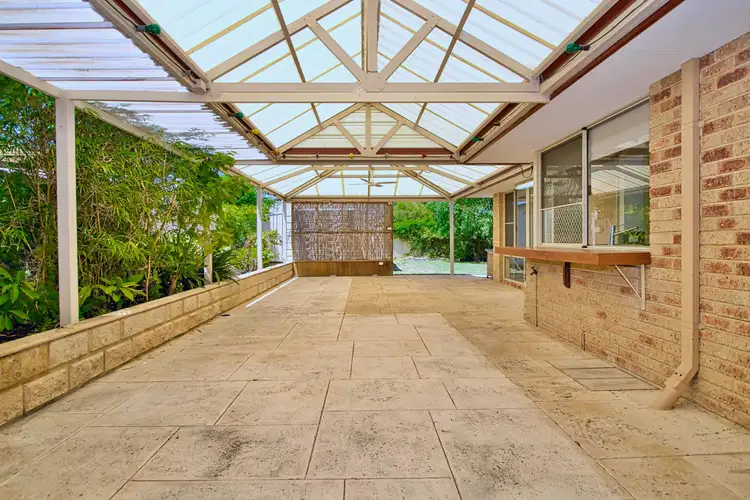 Sixth view of Homely house listing, 18 Jaywick Close, Safety Bay WA 6169