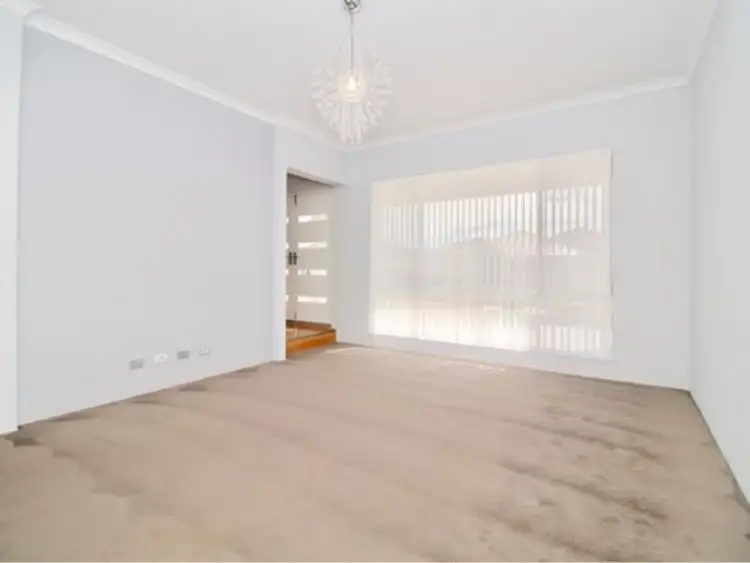 Second view of Homely house listing, 4 Primrose Way, Baldivis WA 6171