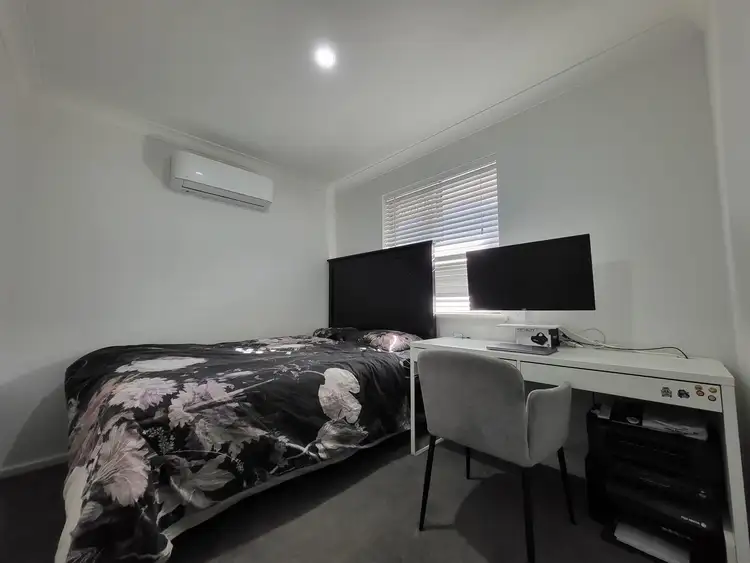 Seventh view of Homely house listing, 5 Tremandra Way, Parkwood WA 6147