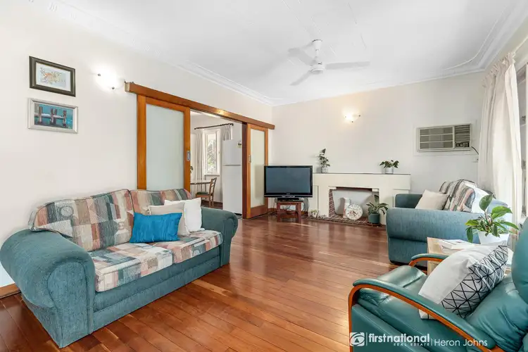 10 Windfield Road, Melville WA 6156