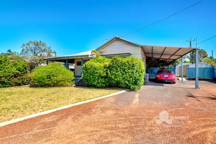 39 Simpson Street, Collie WA 6225