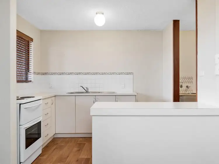 Fourth view of Homely townhouse listing, 6/246 Flinders Street, Yokine WA 6060