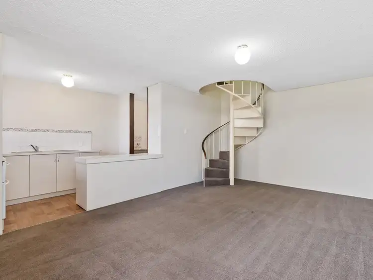Seventh view of Homely townhouse listing, 6/246 Flinders Street, Yokine WA 6060
