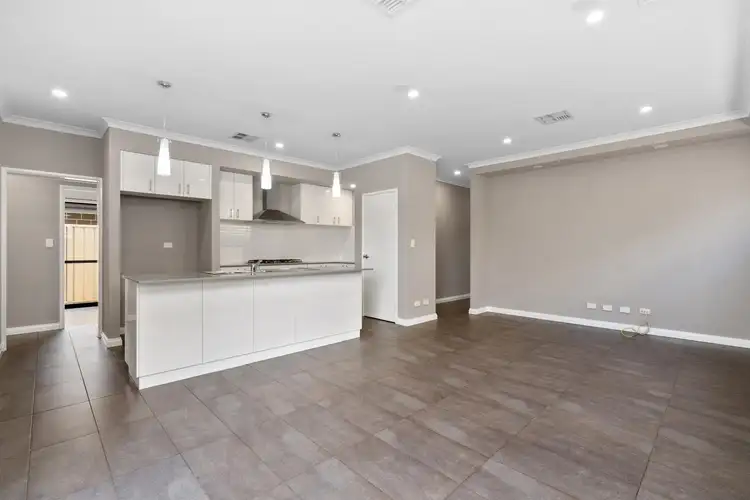 Third view of Homely house listing, 7/26 Charnley Bend, Success WA 6164