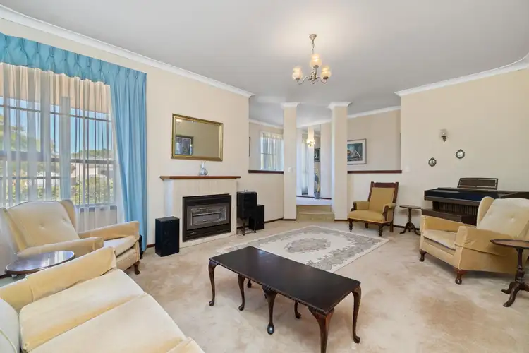 Fifth view of Homely house listing, 27 Bernedale Way, Duncraig WA 6023