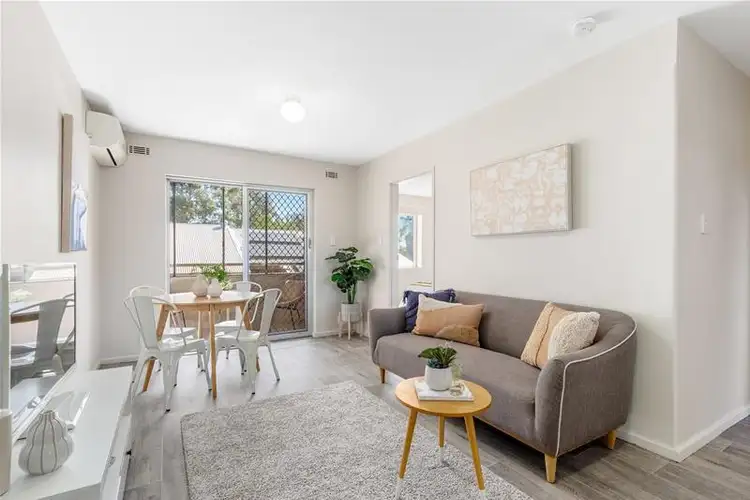 9/6 York Street, Inglewood WA 6052