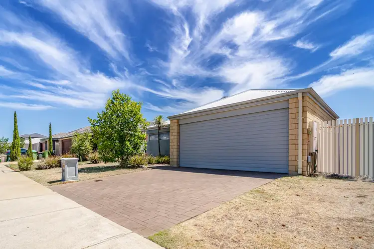 Second view of Homely house listing, 84 Makybe Drive, Baldivis WA 6171