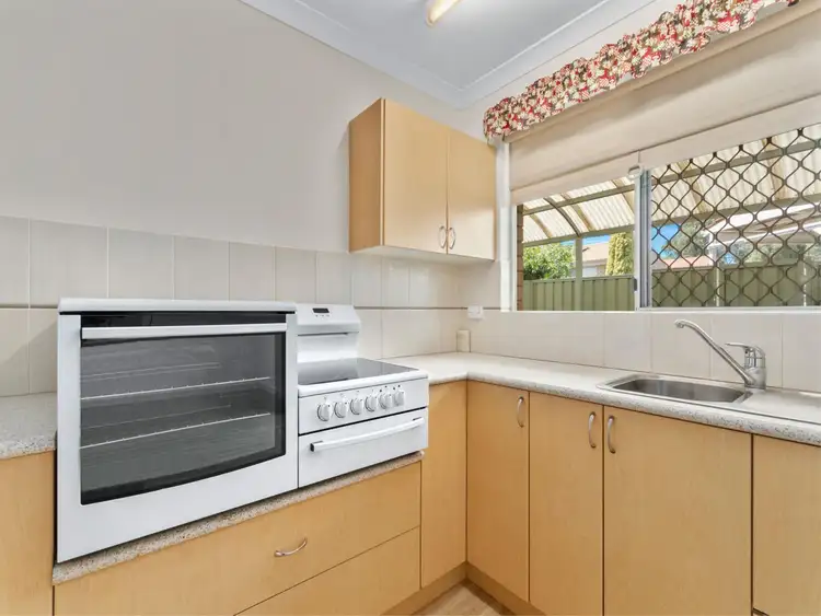 Sixth view of Homely unit listing, 11B/17 Lourdes Street, Lesmurdie WA 6076