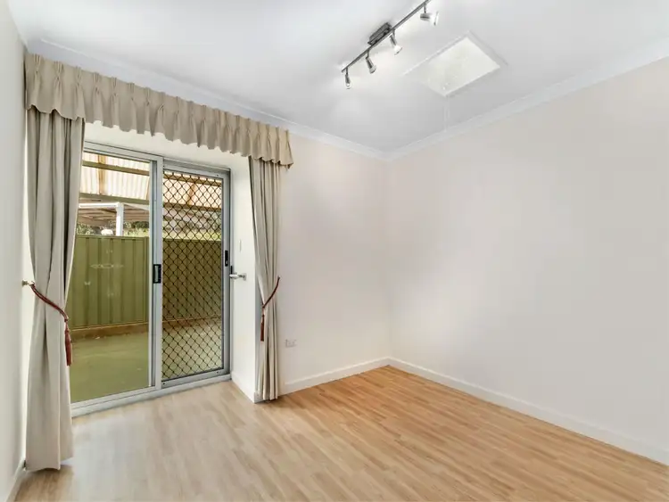 Seventh view of Homely unit listing, 11B/17 Lourdes Street, Lesmurdie WA 6076