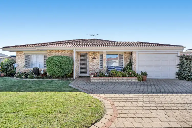 15a Broadbeach Place, Waikiki WA 6169