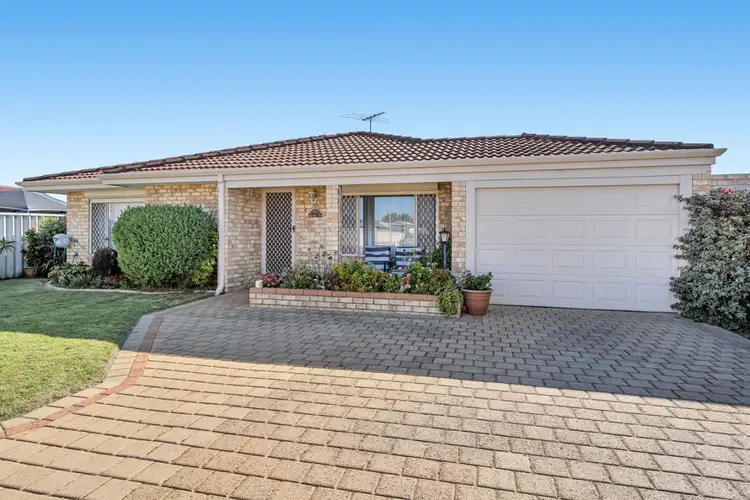 Fifth view of Homely house listing, 15a Broadbeach Place, Waikiki WA 6169