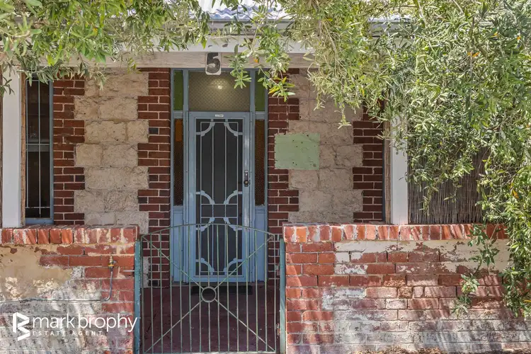 5 Sheedy Street, South Fremantle WA 6162