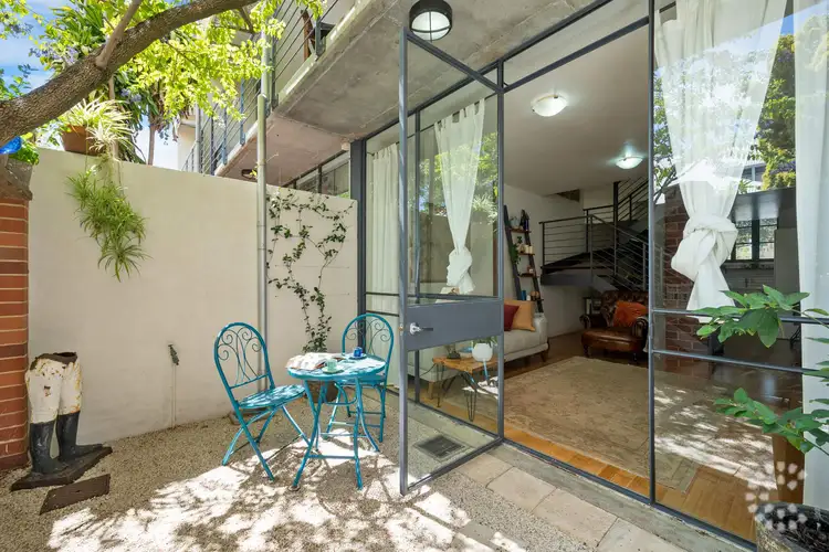 1/22A Russell Street, Fremantle WA 6160