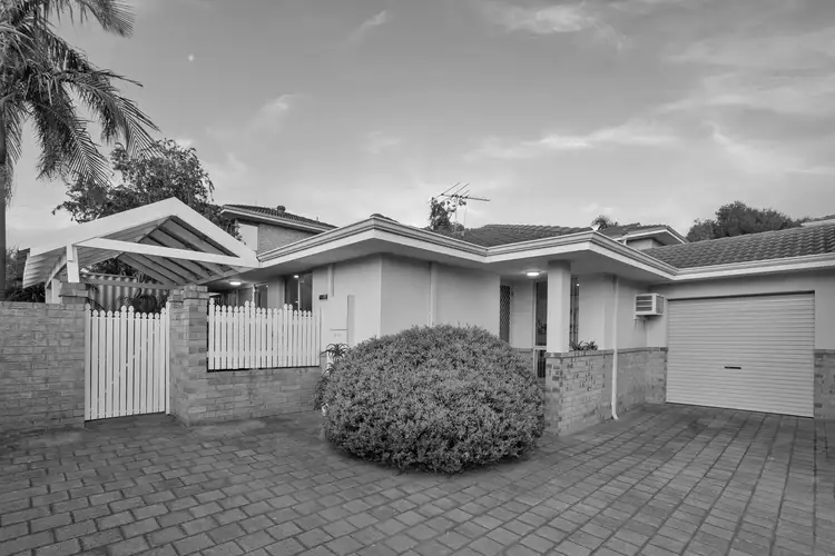 Main view of Homely villa listing, 3/122 Millcrest Street, Doubleview WA 6018