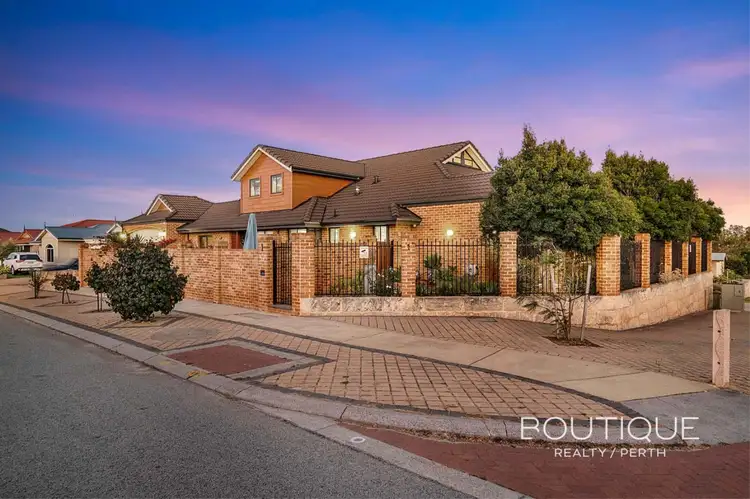 1 Gold Lane, Iluka WA 6028