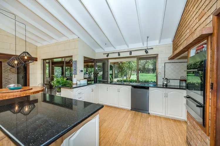 81 Coogee Road, Mariginiup WA 6078