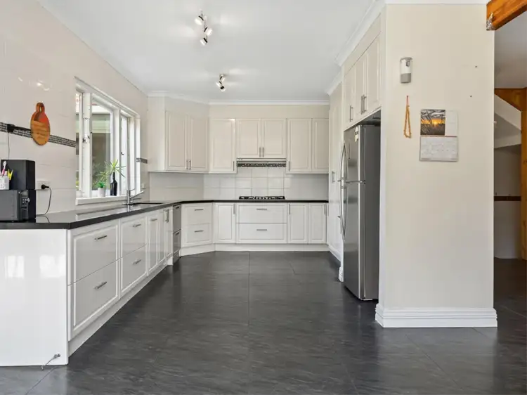 26 Terence Street, Gosnells WA 6110