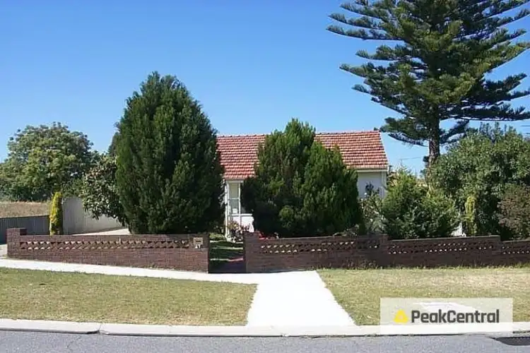 27 Stratton Street, Hamilton Hill WA 6163