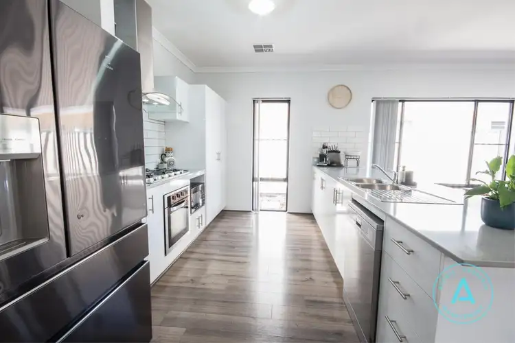 Sixth view of Homely house listing, 18 Greenie Chase, Southern River WA 6110