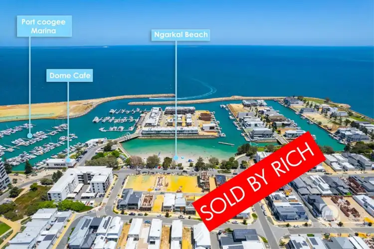 2 Scout Turn, North Coogee WA 6163