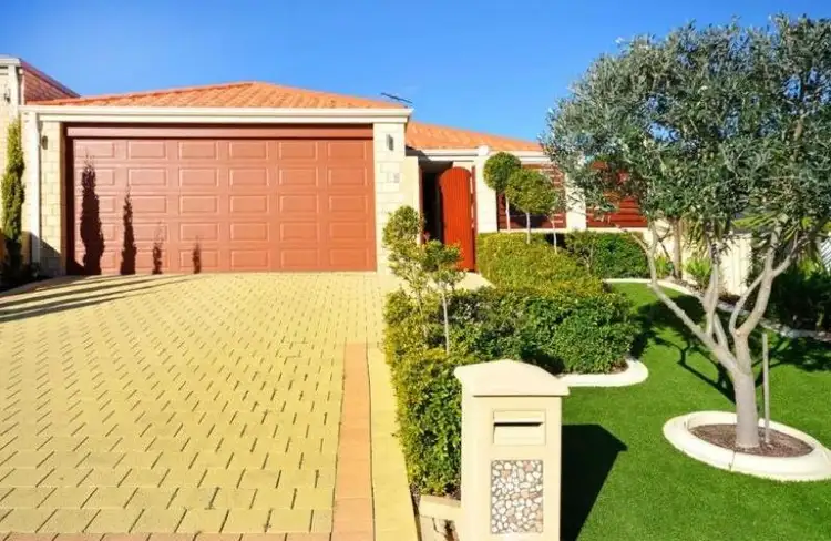 Sixth view of Homely house listing, 6 Verdello Way, Pearsall WA 6065