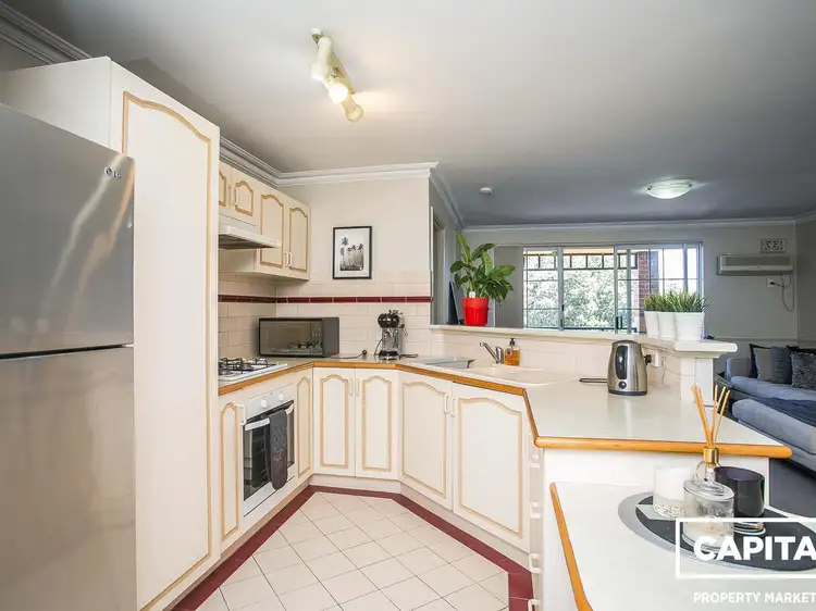 Sixth view of Homely apartment listing, 13/2 Preston, Como WA 6152